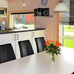 5 Star Holiday Home In Grossenbrode *
